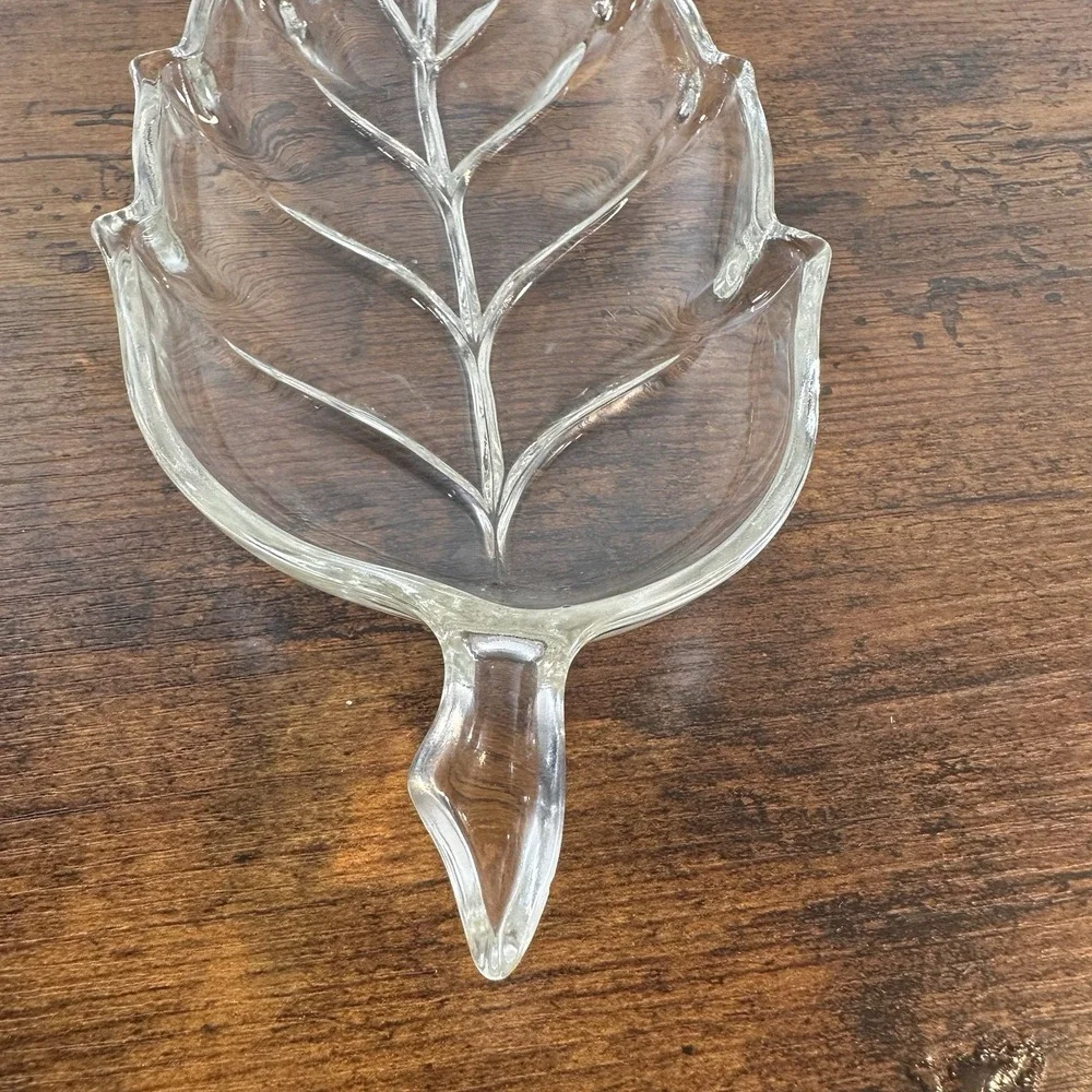 Vintage Clear Glass Leaf Shaped Relish Tray‎ Nut Trinket Dish 9.75
